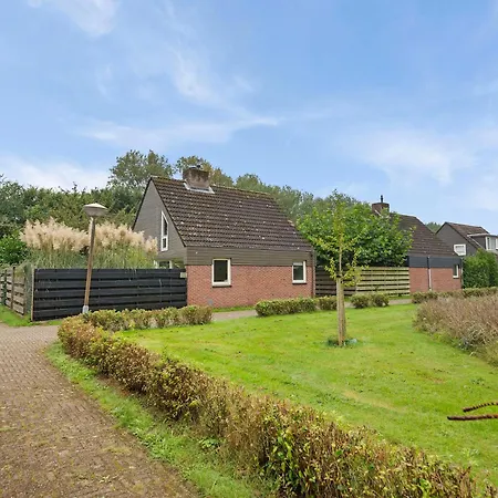 -duna Lago- Nabij Het Meer, Restaurants En Keukenhof