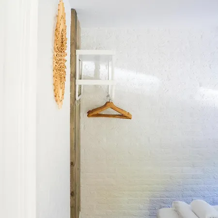 -duna Lago- Nabij Het Meer, Restaurants En Keukenhof